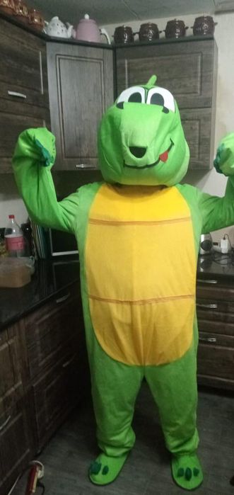 Динозаврик Очень красивый