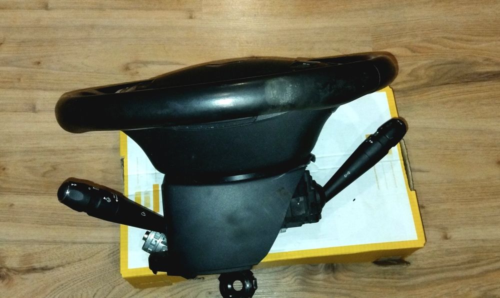 Мултифункционален волан с аербег airbag и лентов кабел + лост за мигач