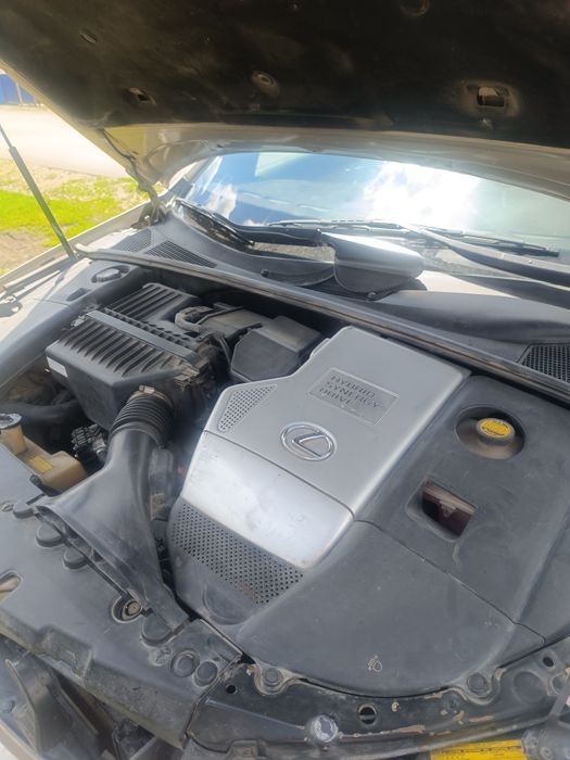 Lexus rx400h европеец