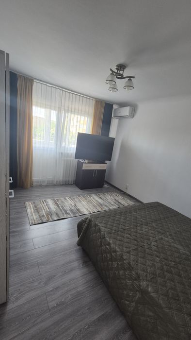 Garsonieră 36 mp | Mobilată & Utilată | Etaj 2 | Zona Sărari | 320 € | Craiova