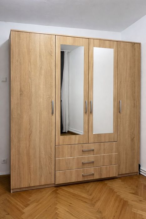 Dulap jysk Vellerup 200x200 deschis