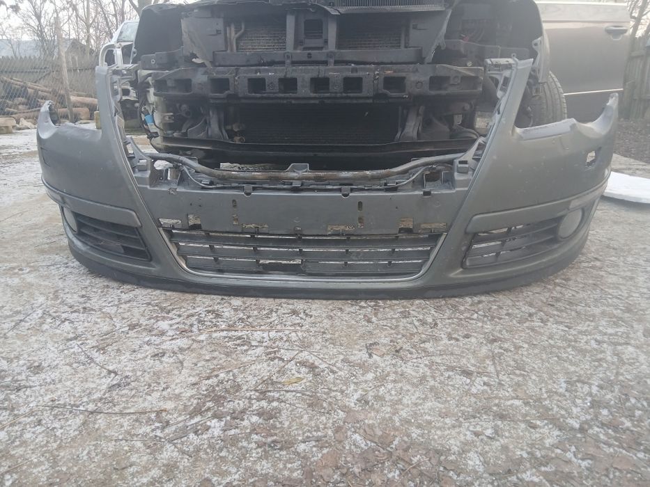 Bara fata completa cu spălătoare faruri vw Passat B6(2006) 2.0 tdi