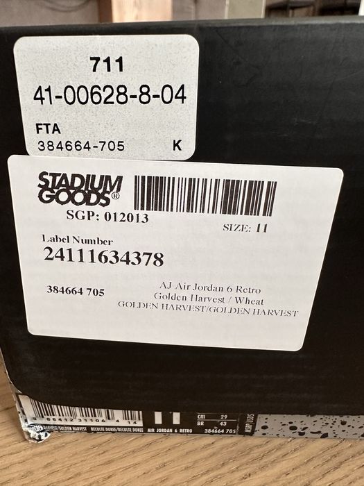 Air Jordan 6 Retro "Golden Harvest/Wheat" sneakers, 11, 45 EU