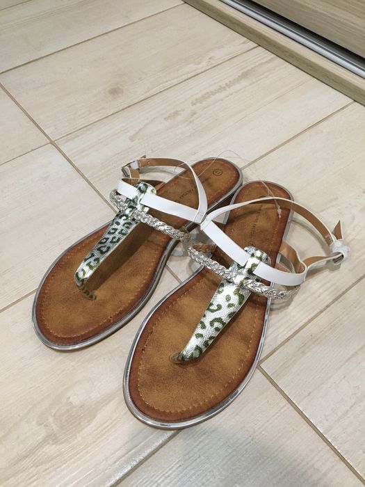 Sandale plate The Divine Factory