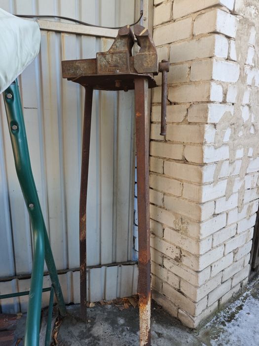 Продам тисы советские