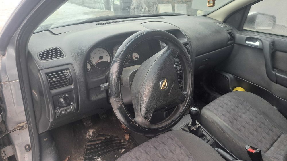 Vând Opel astra-g