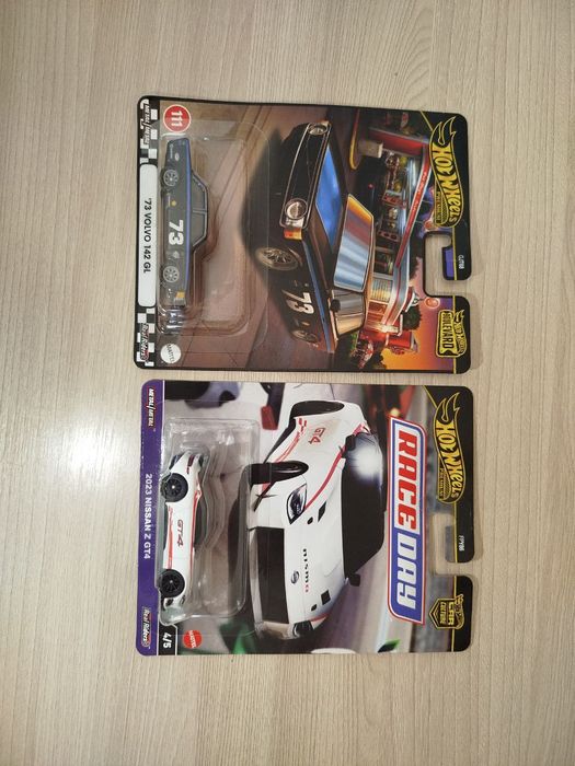 Hot wheels машинки