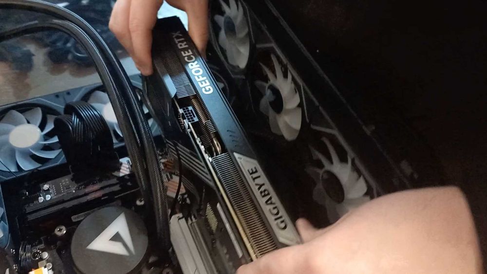 Asamblare PC-uri/Instalare Windows/Curățare, recondiționare și update PC-uri vechi