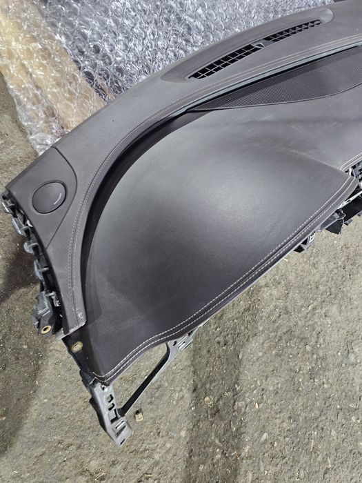 Арматурно табло за Audi a8 d4 4h шито табло