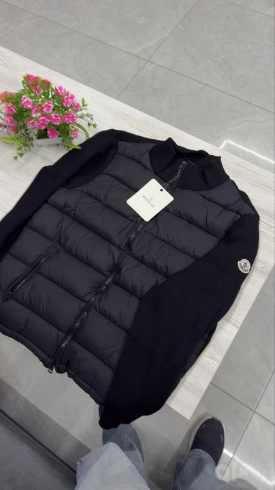 Moncler vetrovka+sviter
