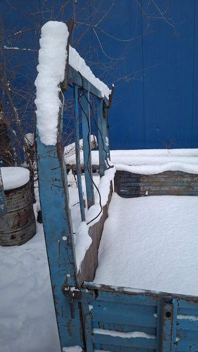 Кузово бортовое.