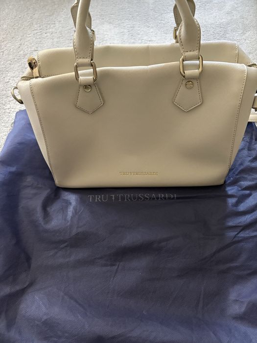 Geanta Trussardi ca noua