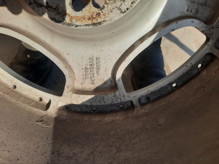 Диски с резиной 235/55/18