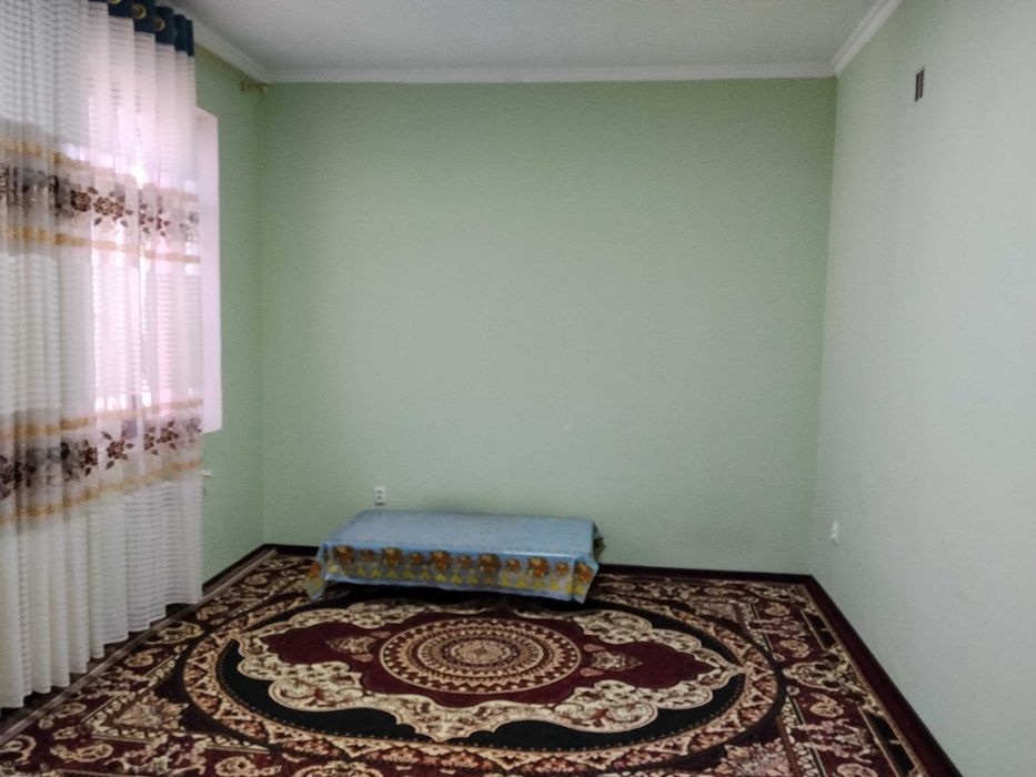 Qarshi shaxridan ijaraga uy beriladi. Дом в аренду в городе Карши.
