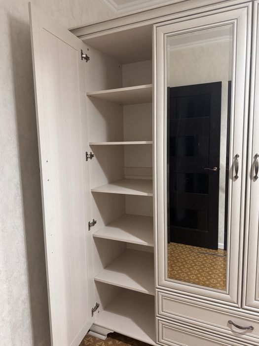 Продам Шифонер Тиффани