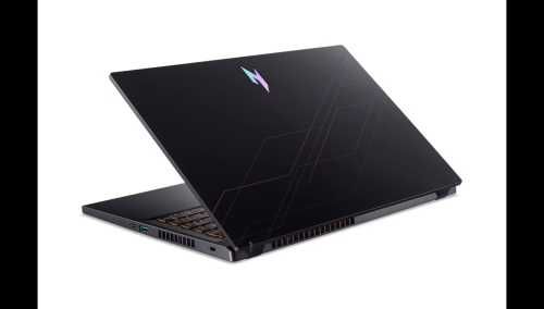 Acer Nitro V15 /FHD IPS 165Hz/Core 5-210H/DDR5 16GB/512GB/RTX4050 6GB