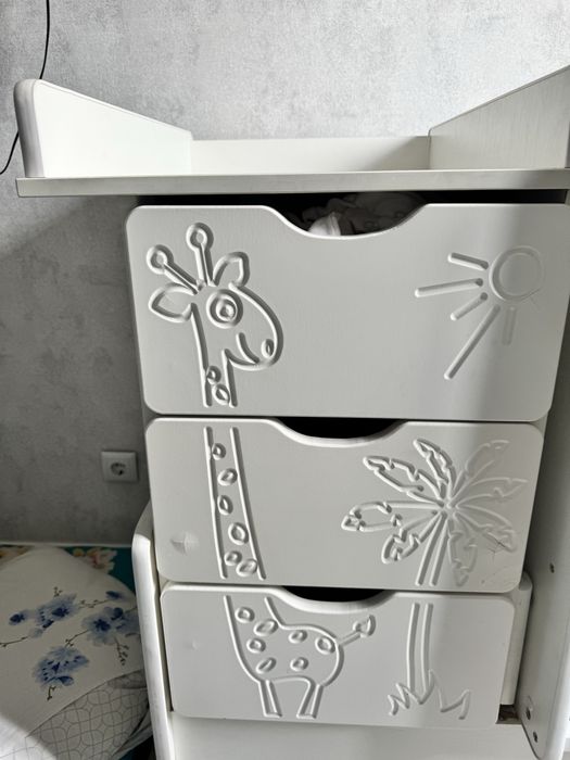 Продам детскую кроватку