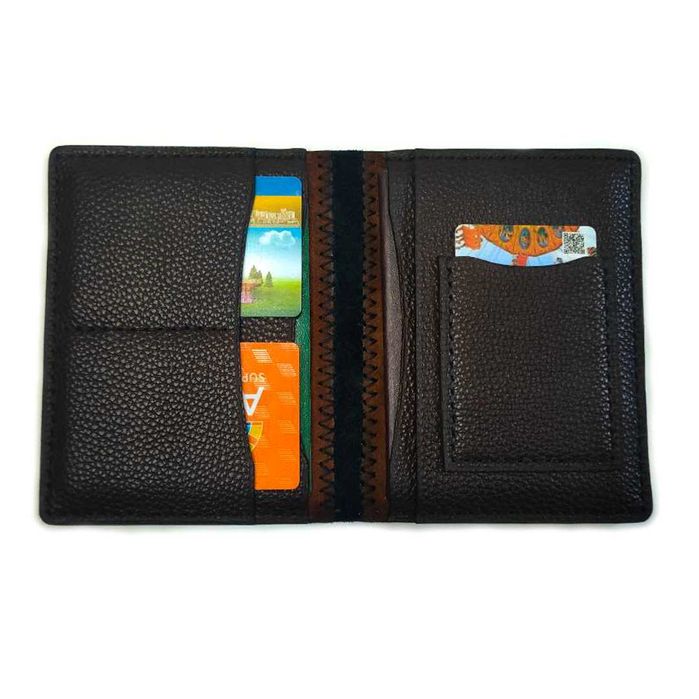 Кожаная обложка под документы ручной работы. Документница