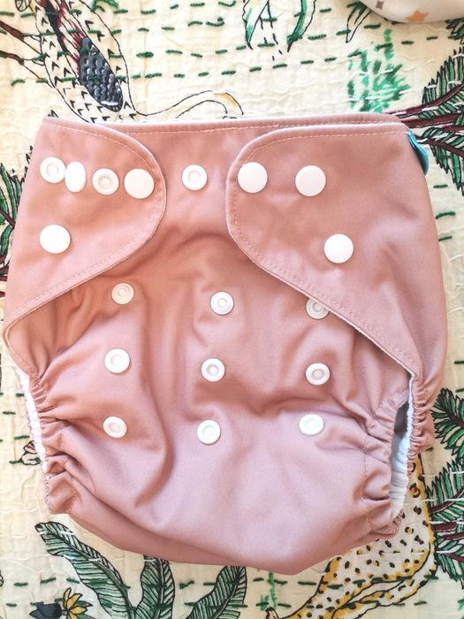 3 Scutece reutilizabile & 6 insertii (3-15 kg)