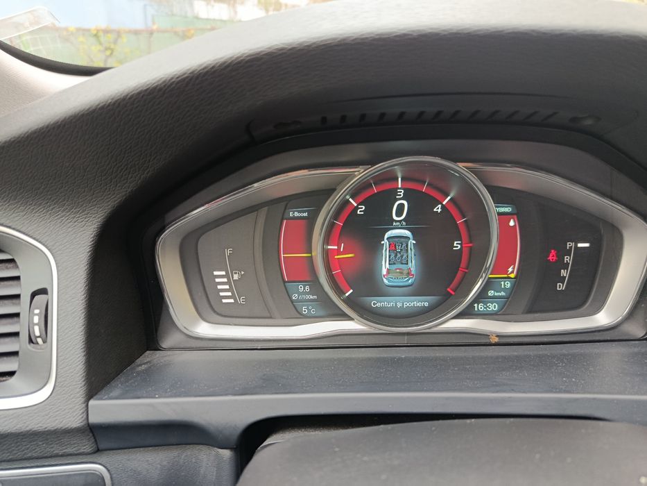 VOLVO V60 2013 — imagine 3