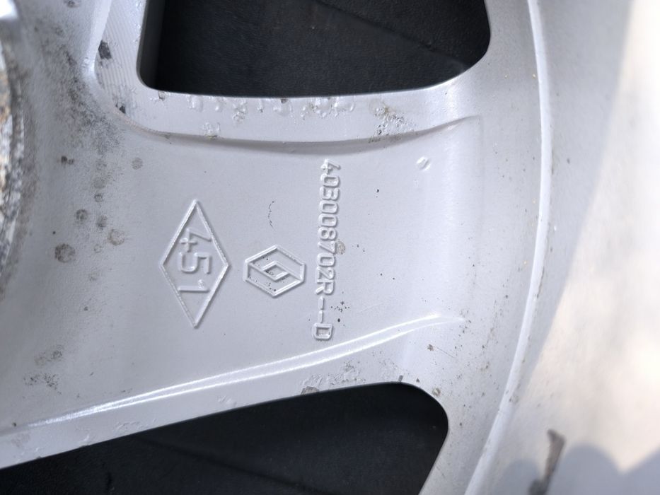Диски на RENAULT r16