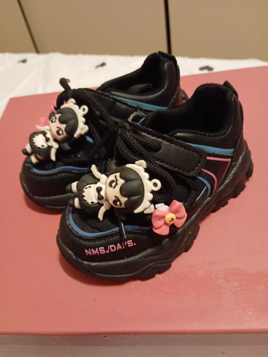Adidași superbi de copii nr.22