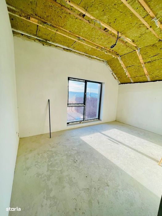 Casa cuplata, 4 camere, 156 mp utili, semifiniasata, cartier Dambul Ro