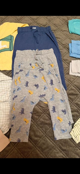 Lot 10 pantaloni marimea 80 + cadou o bluza
