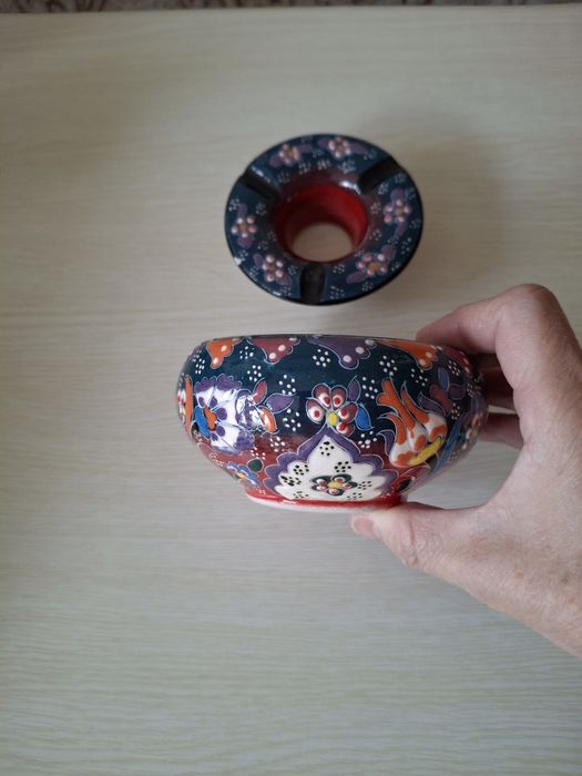 Керамическая пепельница