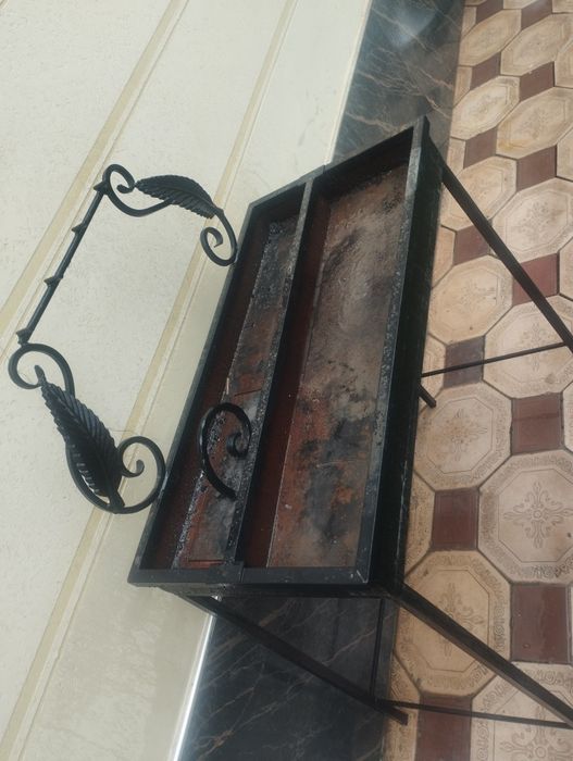 Шашлык кура сотилади