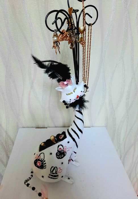 Стойка для украшений Подарок