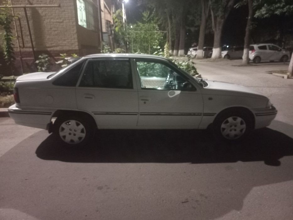 Nexia 1 sons  2004 yil holati zo'r