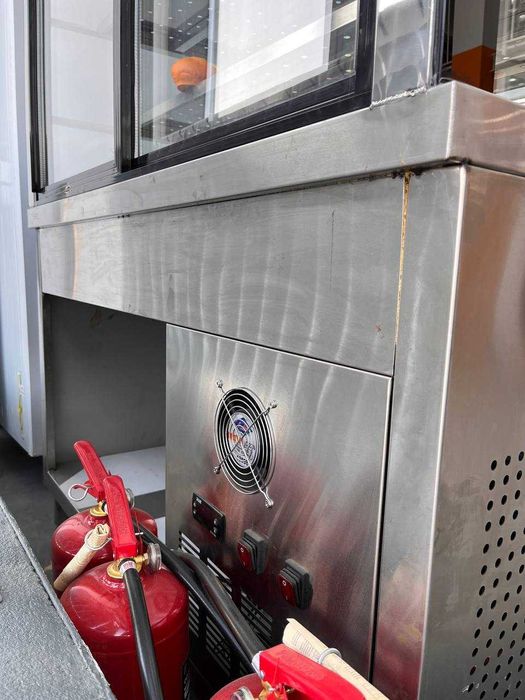 холодильная витрина