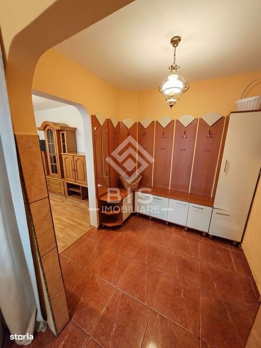 Apartament Generos de 4 Camere în Bistrița – Zonă Centrală