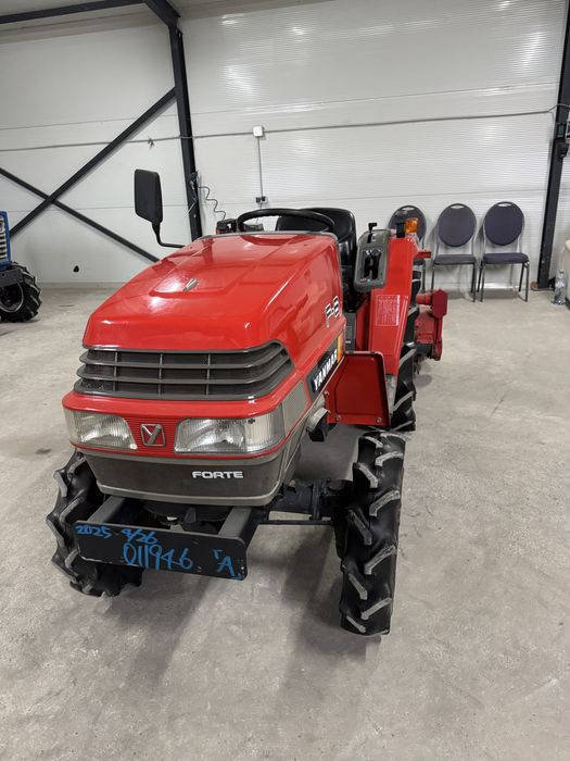Tractoraș japonez Yanmar F6