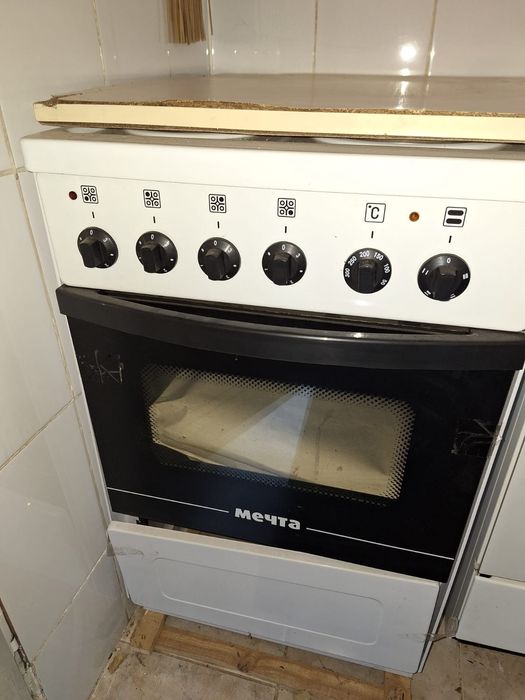 Продам электрическую печь