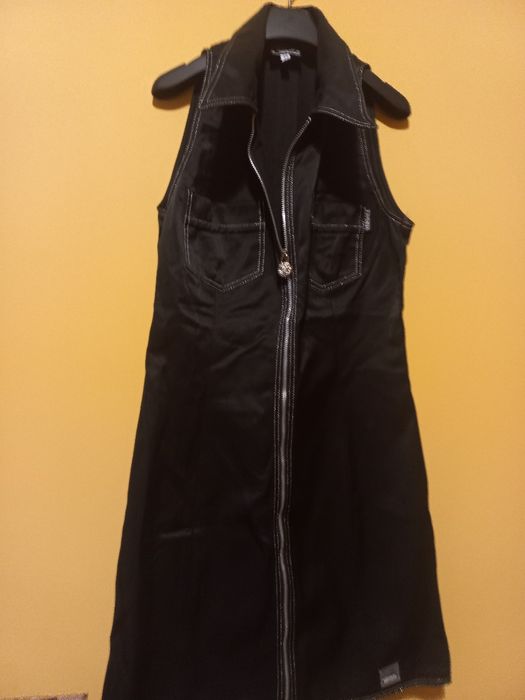 Оригинална рокля versace xs