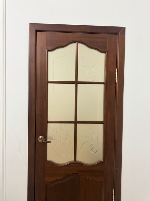 Продается двери и ванна