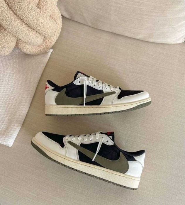 Кроссовки nike air jordan 1 low travis scott