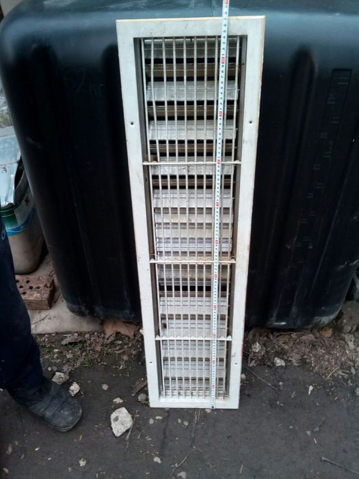 Продавам вентилационни решетки