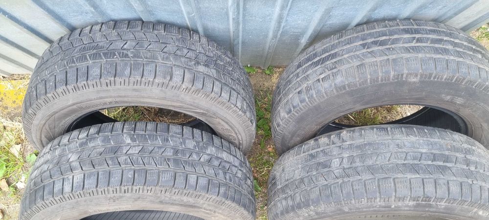 anvelope de iarna 215/65/16