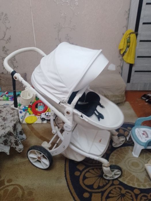 Продается коляска
