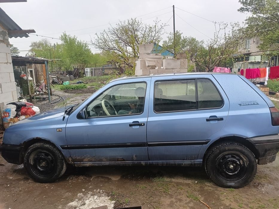 Golf 3 продам. На ходу. Газ бензин