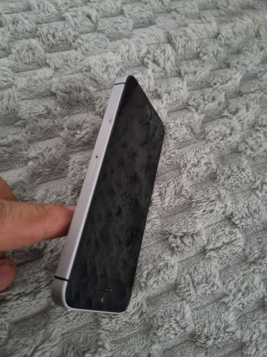 iPhone SE 2016 pentru piese