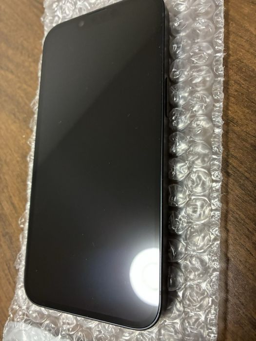 Iphone 16 e de vanzare