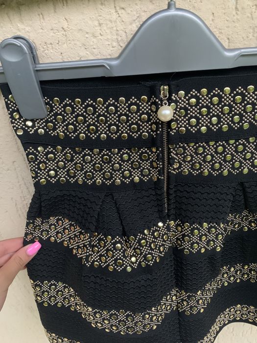 Fusta cu talie inalta