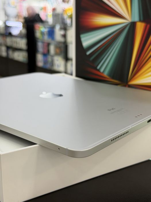 iPad pro 12.9 M1 128gb 89% sim