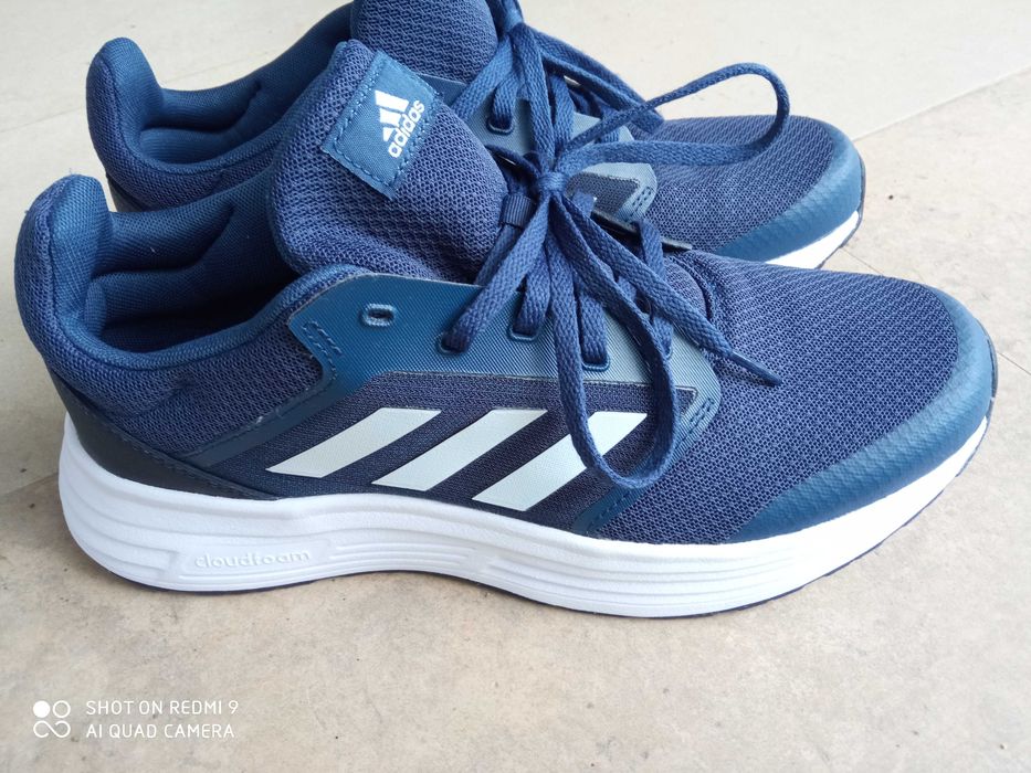 маратонки нови адидас , 42,