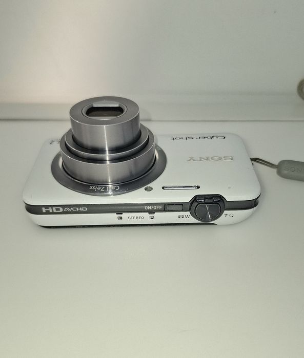 Sony Cyber-shot DSC-WX7 компактен дигитален фотоапарат