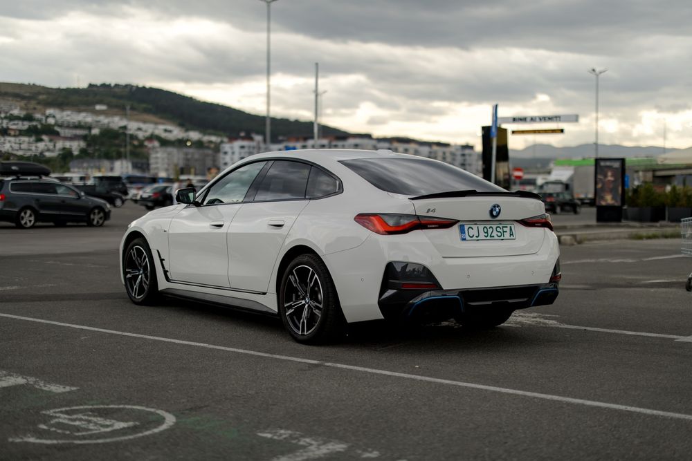 BMW i4 2023 — imagine 5